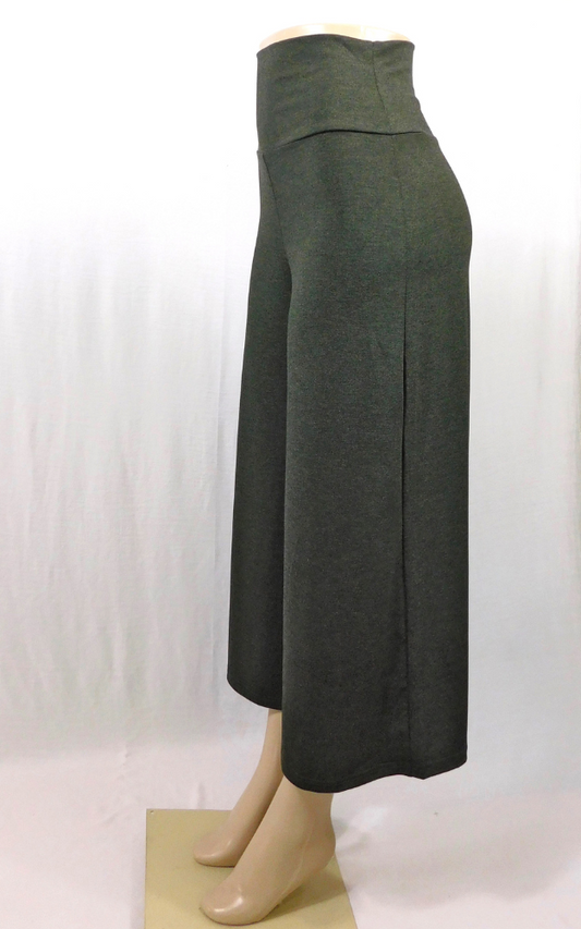 Bamboo Xtra Wide Long 25" Capri Pant Black - Summer Weight - Forest Green
