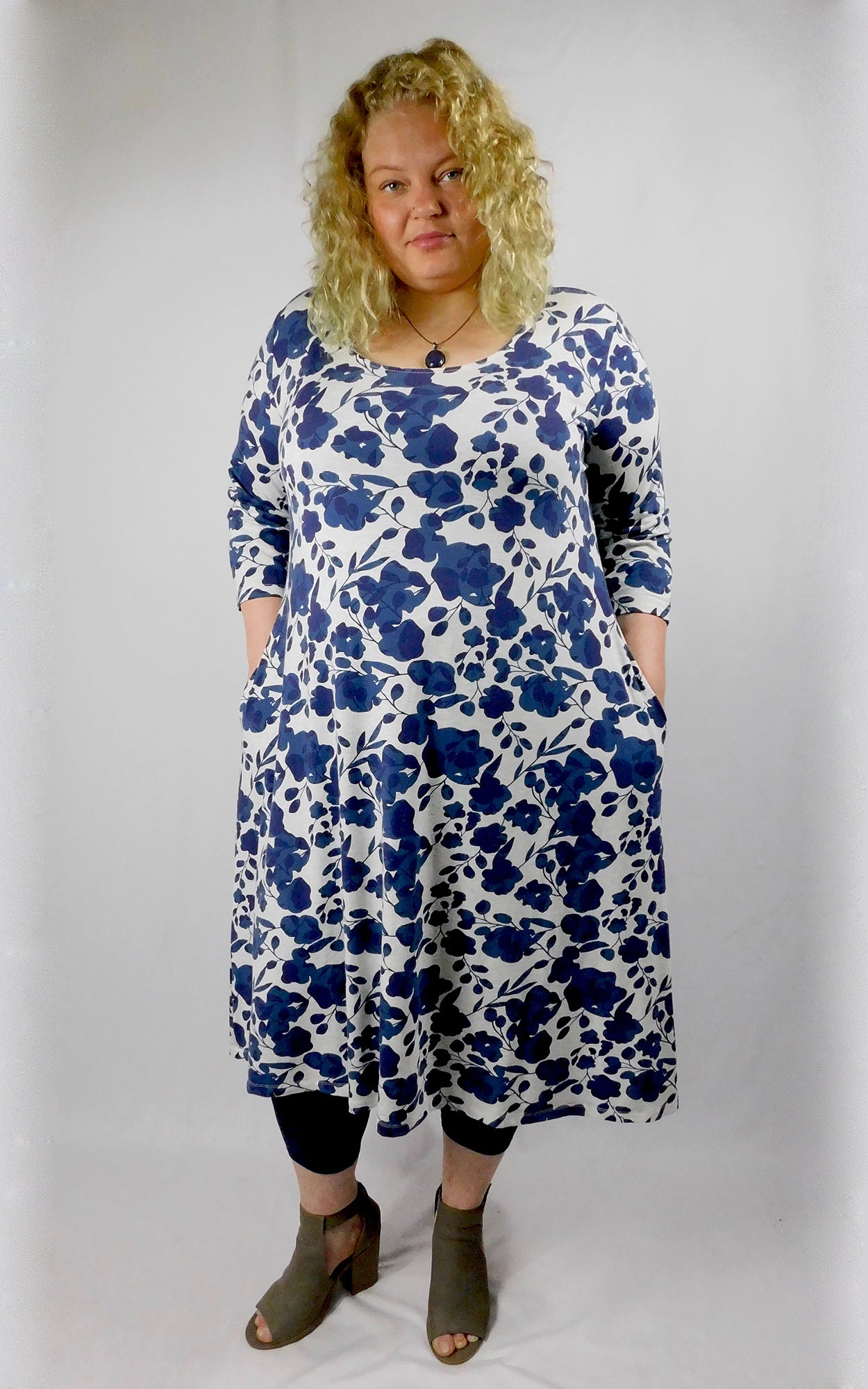 Bamboo Print 3/4 Sleeve Long Tunic Dress w Pockets