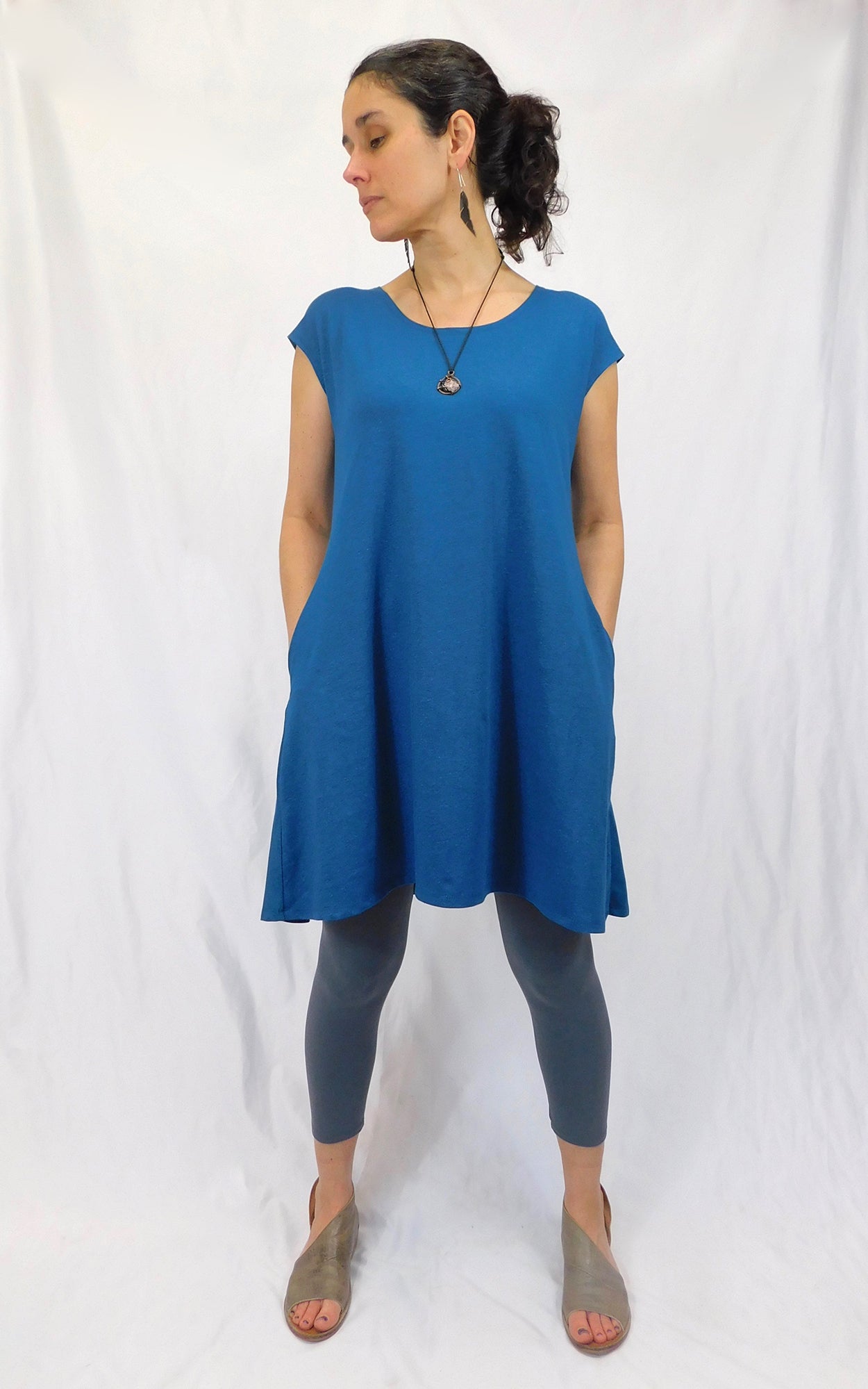 軍派遣 KALNA Hemp/Cotton peplum dress | www.happychild.co