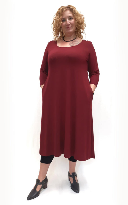Burgundy bamboo jersey long tunic dress with pockets and 3/4 sleeve size XXLarge