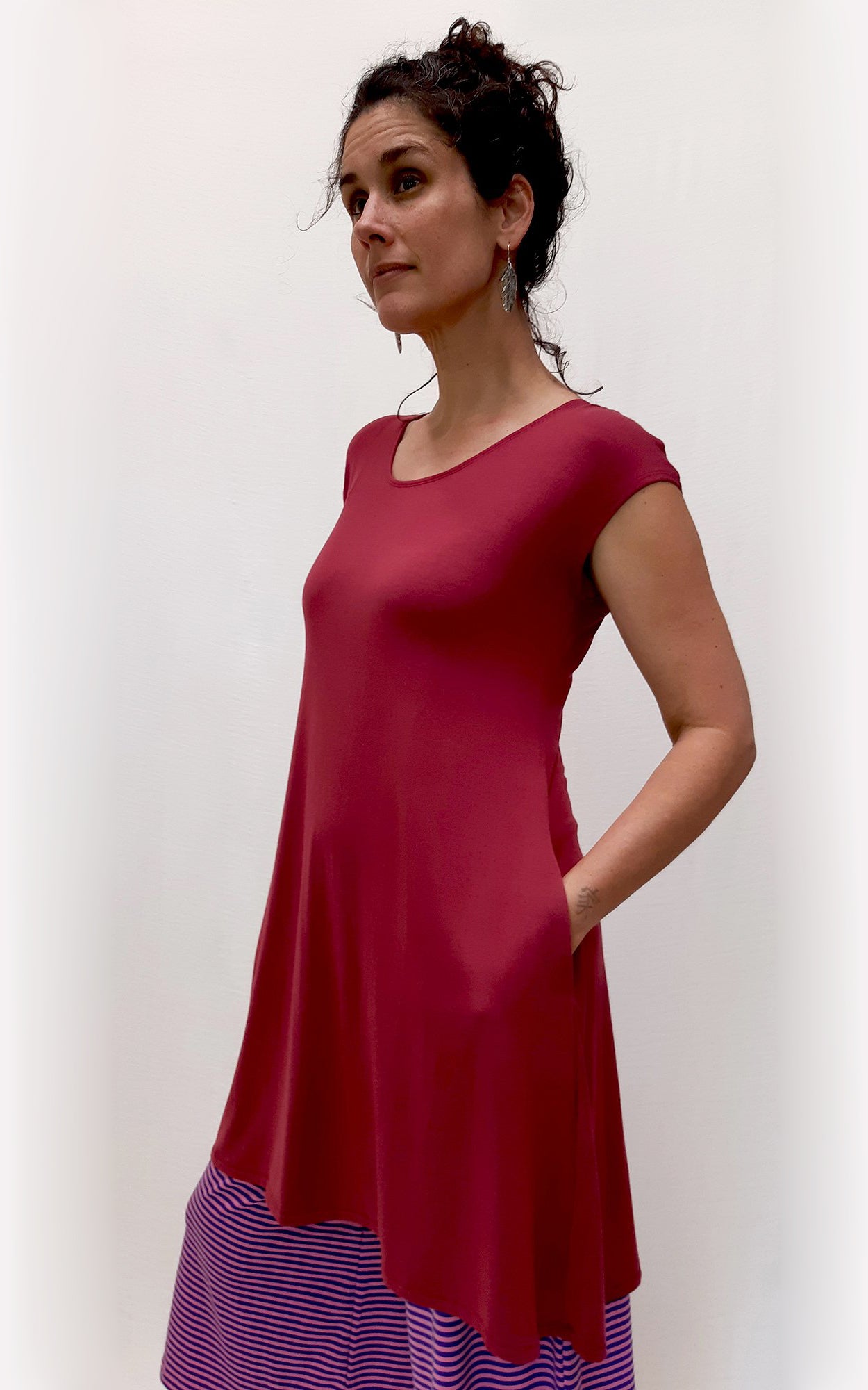 Bamboo Cap Sleeve Tunic w/Pockets Wine